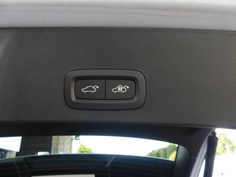 Volvo XC40 Photo 9667fc15-63bf-4a98-9be1-59fb71b105c3.jpg