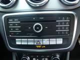 Mercedes-Benz CLA Photo 28