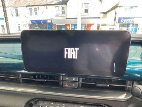 Fiat 600 Photo 96851bfb-41ce-42f3-a51e-eeb5eb3164d7.jpeg