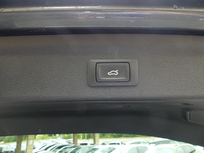 Audi Q3 Photo 9691e11f-0d11-4ad2-a41a-574be18f5ccd.jpg
