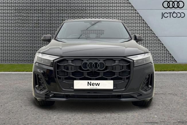 AUDI  Q7 Photo 8
