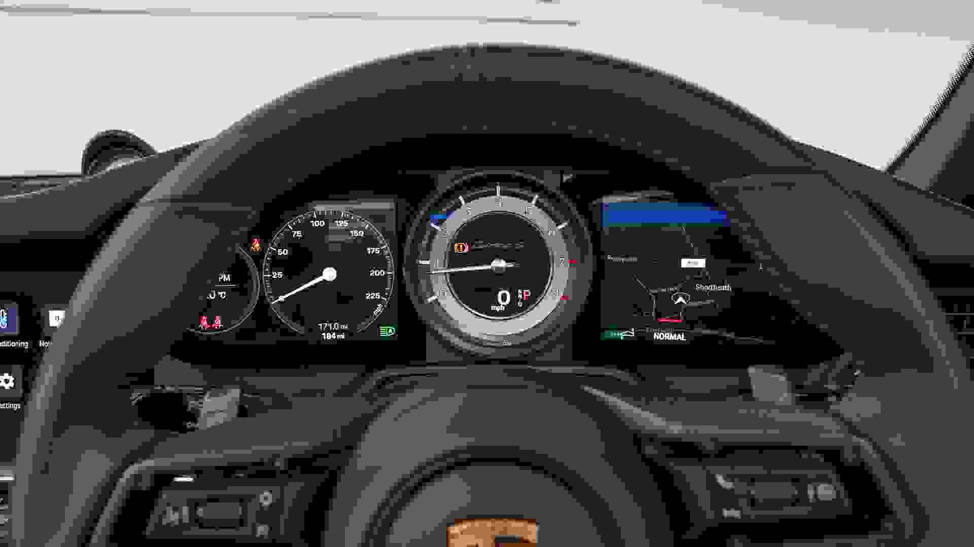 Porsche 911 Photo 969e8110-0ce3-49af-aa09-fc647f5cfb93.jpg