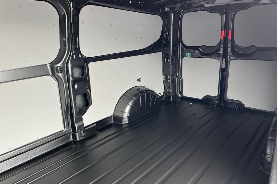 Ford TRANSIT CUSTOM Photo 96a02f7d-7343-463a-91aa-ceacbb12f3be.jpg