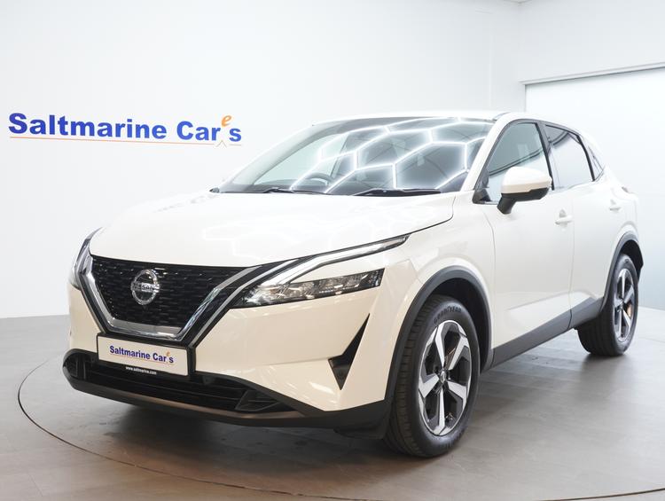 Used 2022 Nissan Qashqai 1.3 DIG-T MHEV N-Connecta SUV 5dr Petrol Hybrid Manual Euro 6 (s/s) (140 ps) White at #sitename#