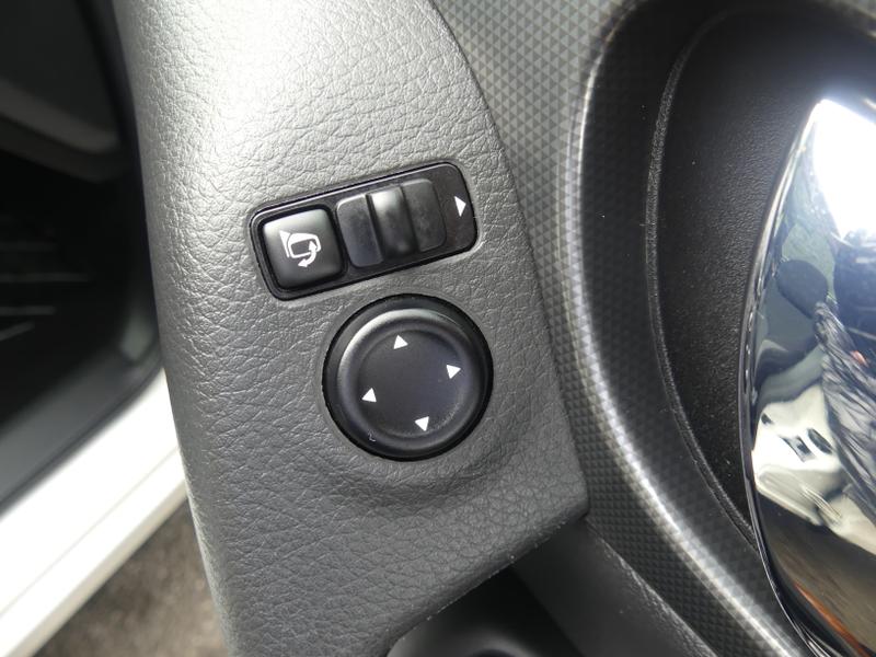 Nissan Qashqai Photo 96a57796-f86c-4cb6-9ee8-74cefb350eaa.jpg