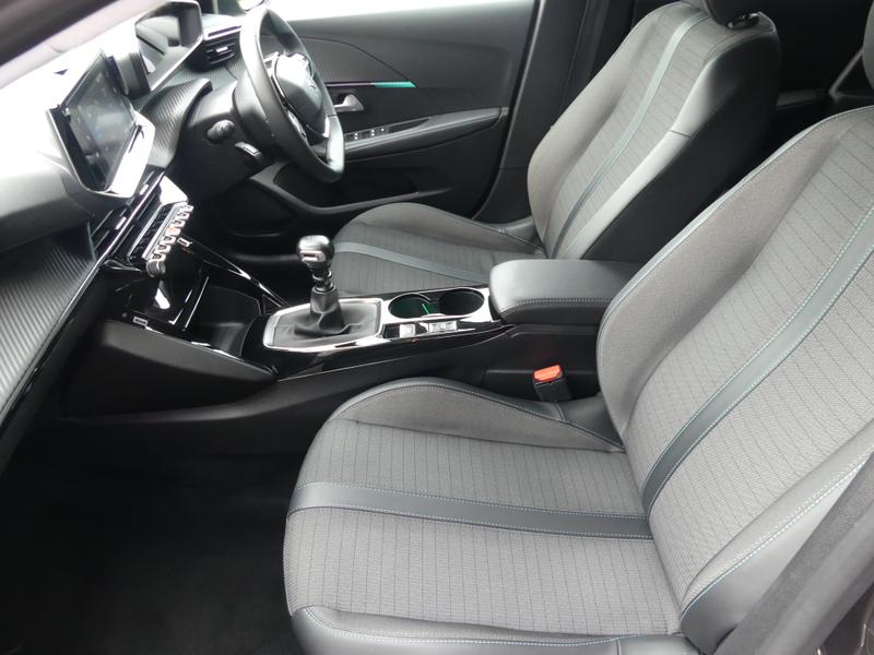 Peugeot 208 Photo 96a8c037-bad9-4c0c-ae5d-4ea95ab1c167.jpg