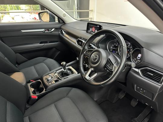Mazda CX-5 Photo 96cec653-6795-4de8-885a-2744cbfe0a4f.jpg