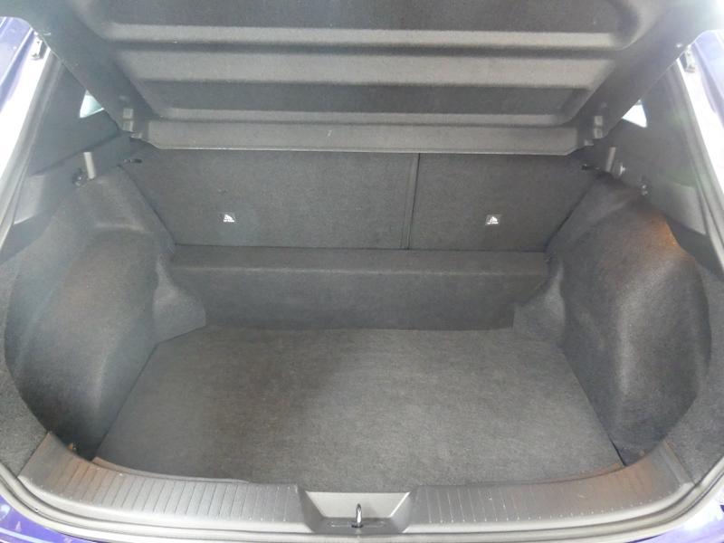 Nissan Qashqai Photo 96d2868a-530a-427f-aa02-8be9656f7388.jpg