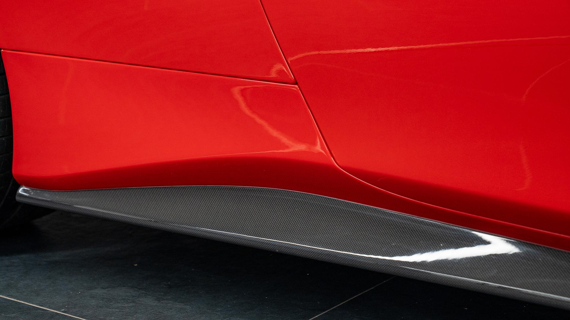 Ferrari 488 Photo 96d75df4-bb26-44a1-bf7e-c89a4ae36ed7.jpg
