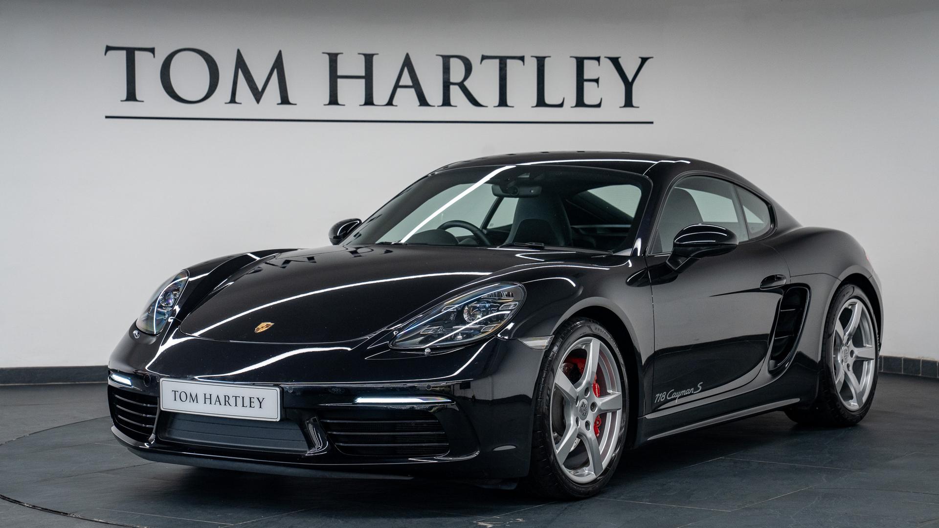 Porsche 718 Cayman Photo 96e59919-a9b1-4346-a8e2-8fee1f28ae39.jpg
