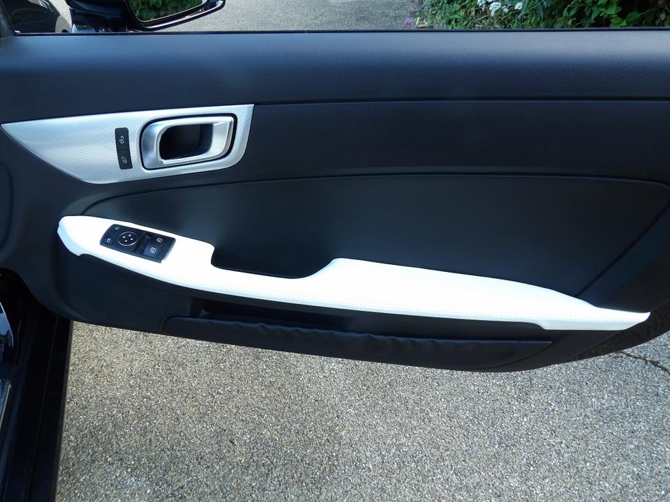Used Mercedes-Benz SLC EJ17XSH 10