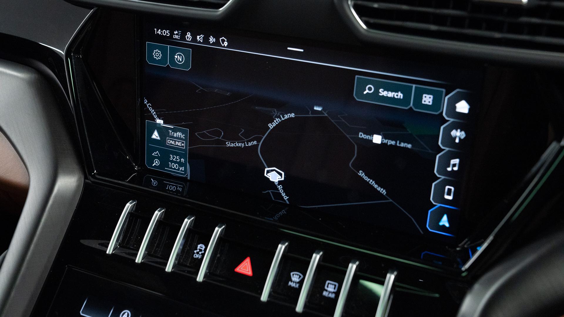 LAMBORGHINI Urus Photo 96f9dfbc-f1ab-4a8c-babf-f23a17f08b6e.jpg