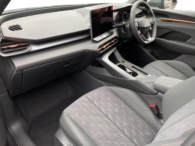 CUPRA Terramar Photo 2