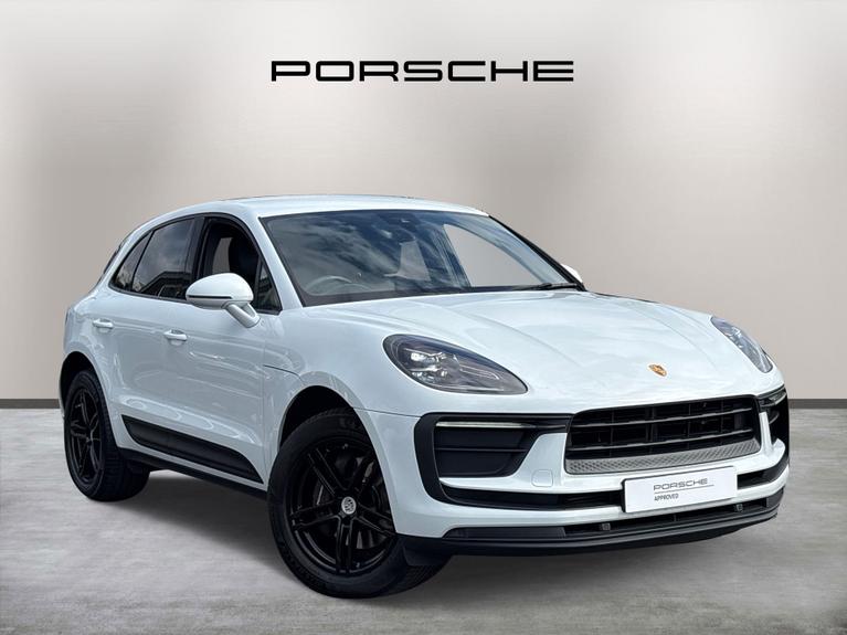 Used 2022 PORSCHE Macan 2.0T SUV 5dr Petrol PDK 4WD Euro 6 (s/s) (265 ps) White at JCT600