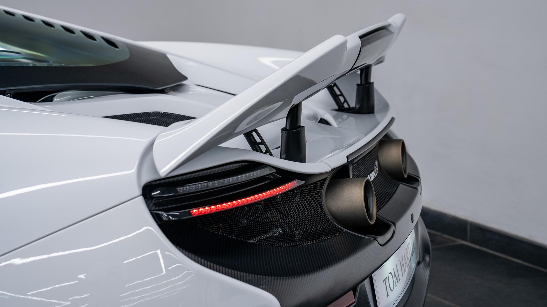 McLaren 675 LT Photo 971d603f-17bc-4836-b660-773fd267ce90.jpg