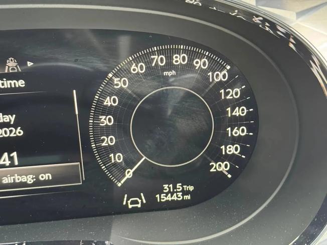 BENTLEY Bentayga Photo 39