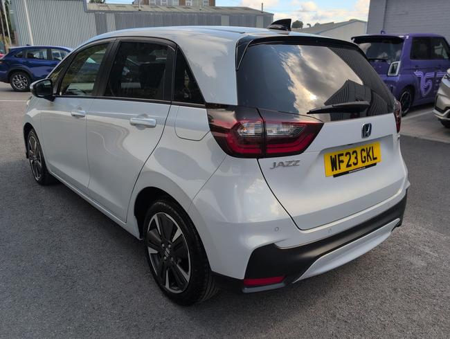 Honda Jazz Photo 972ae02b-62f2-4e63-847e-24962e540b36.jpg