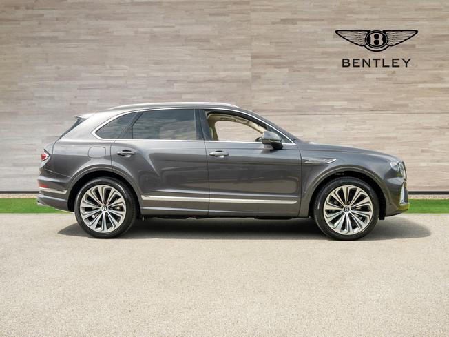 BENTLEY Bentayga Photo 5