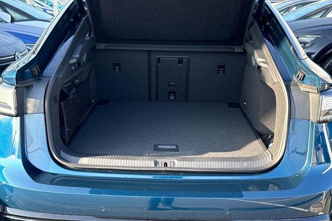 Volkswagen ID.7 Photo 9