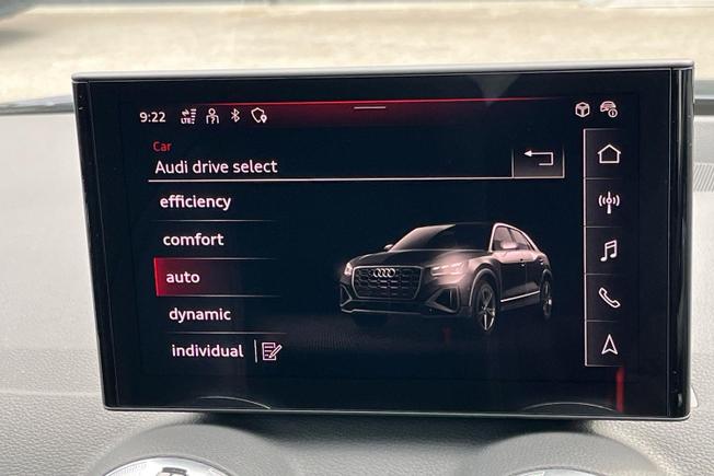 AUDI Q2 Photo 23