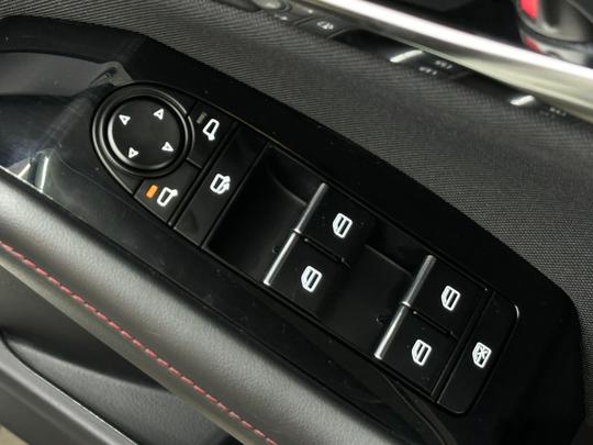 Mazda CX-30 Photo 977dbaa8-52f2-4c8f-92b5-120501909d47.jpg