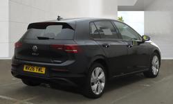 Volkswagen GOLF Photo 3