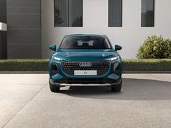 AUDI  Q3 Sportback Photo 2