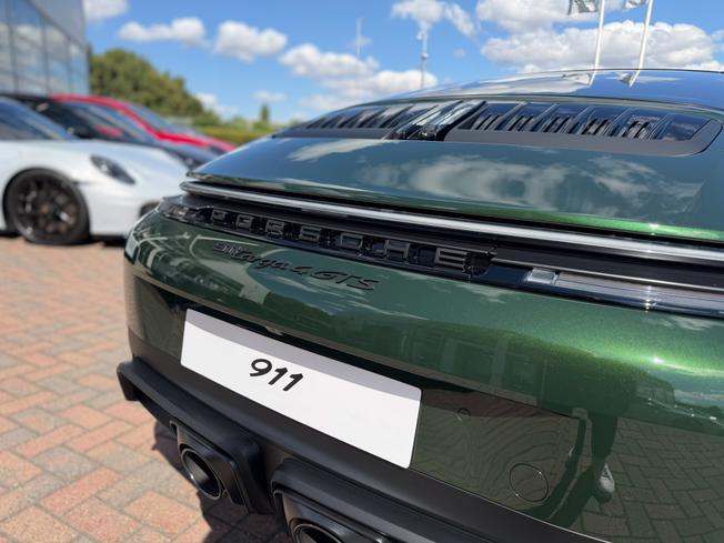 PORSCHE 911 Photo 74