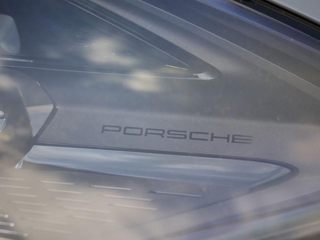 Porsche Cayenne Photo 7