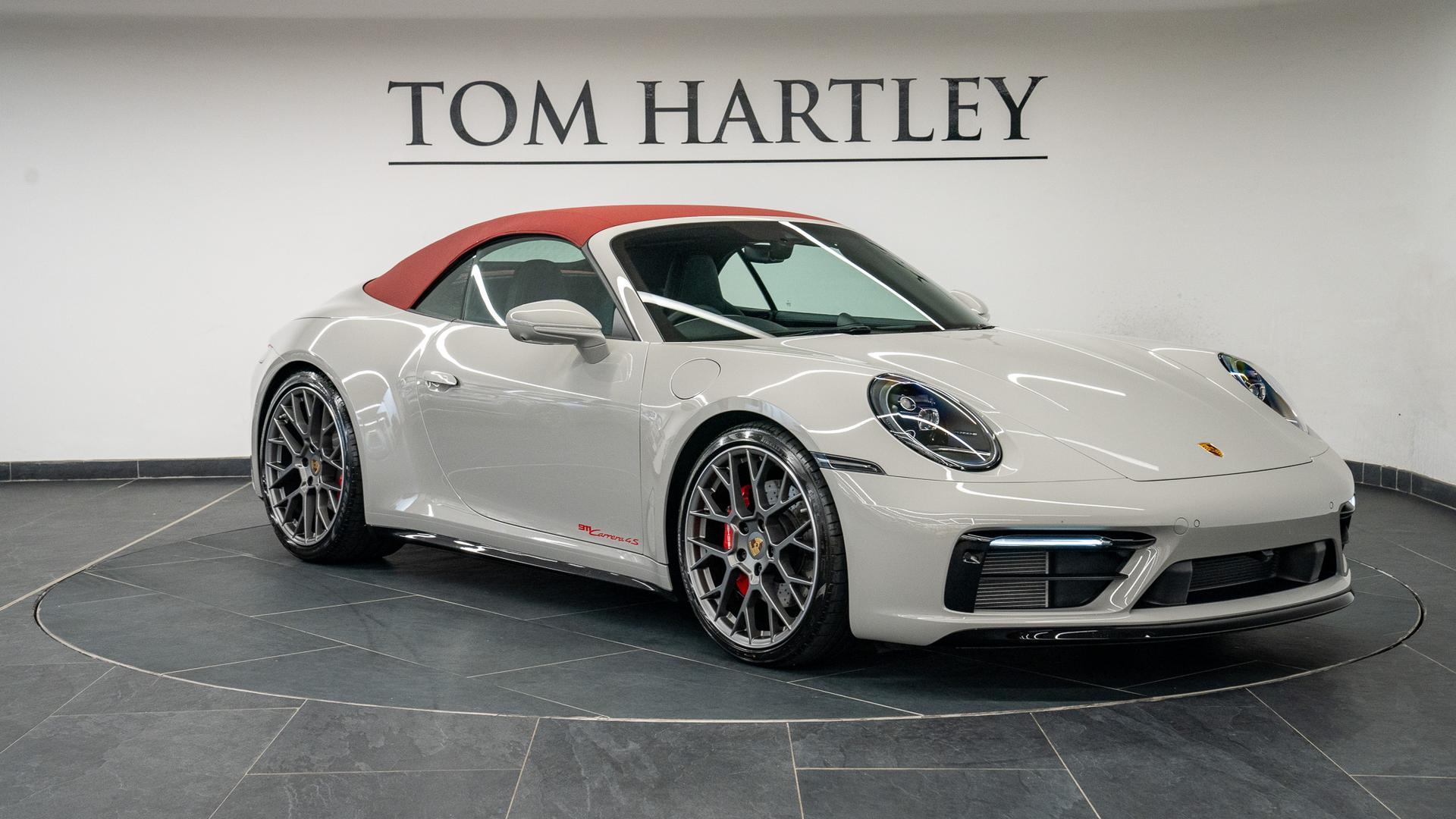 Porsche 911 Photo 97b9573c-dd21-4fa8-997d-10414f283803.jpg