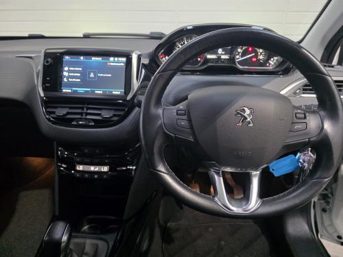 Peugeot 2008 Photo 97c837c6-85bc-4a69-8b4f-ffc05567ef7b.jpeg