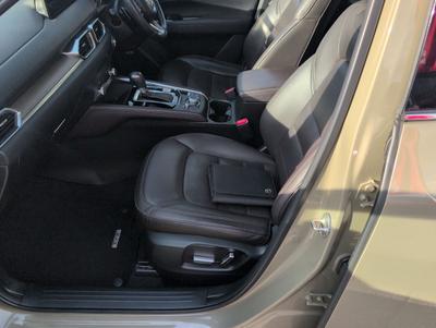 Mazda CX-5 Photo 14