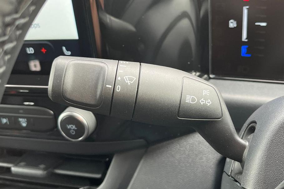 Used Ford E-TRANSIT CUSTOM CUSTOMSPORT1 30