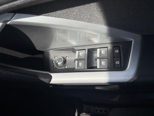 Audi Q3 Photo 24