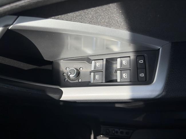 Audi Q3 Photo 97fdbea4-551c-4f08-8e5e-7aa4b7076ffe.jpg