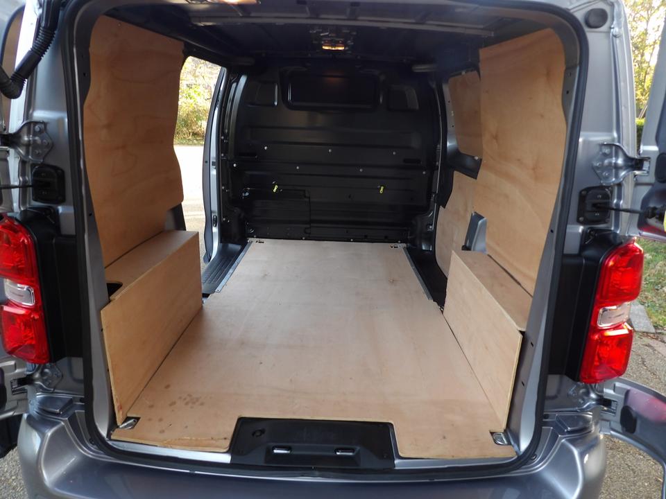 Used Vauxhall Vivaro WV22FLP 9
