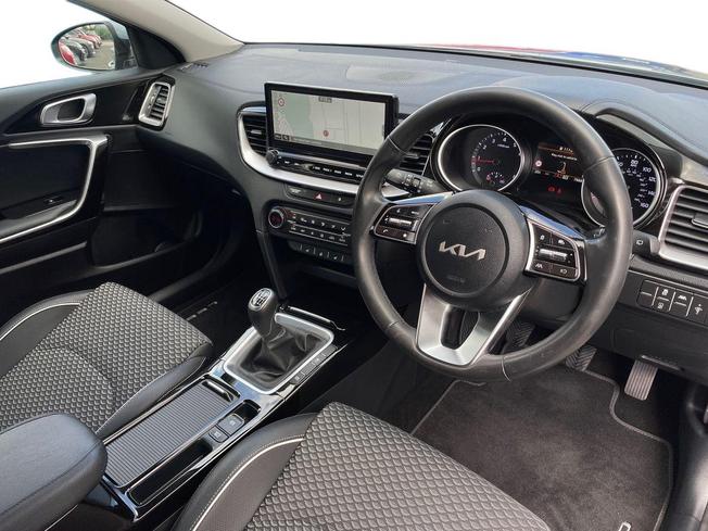 KIA Ceed Photo 6