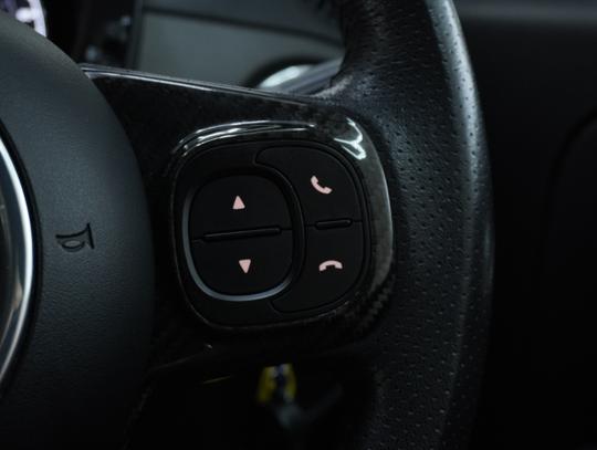 Abarth 595 Photo 9830f1e4-08de-4757-9169-dd0915f11d9d.jpg