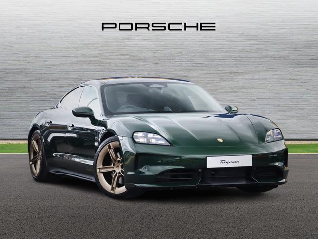 PORSCHE Taycan Photo 1