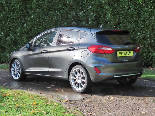 Used Ford Fiesta BJ18LWE 6