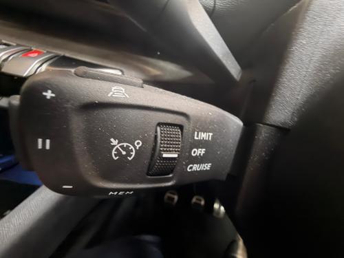 Peugeot 3008 Photo 9858b4c3-b56a-418f-aa3b-f1c263a2e296.jpeg