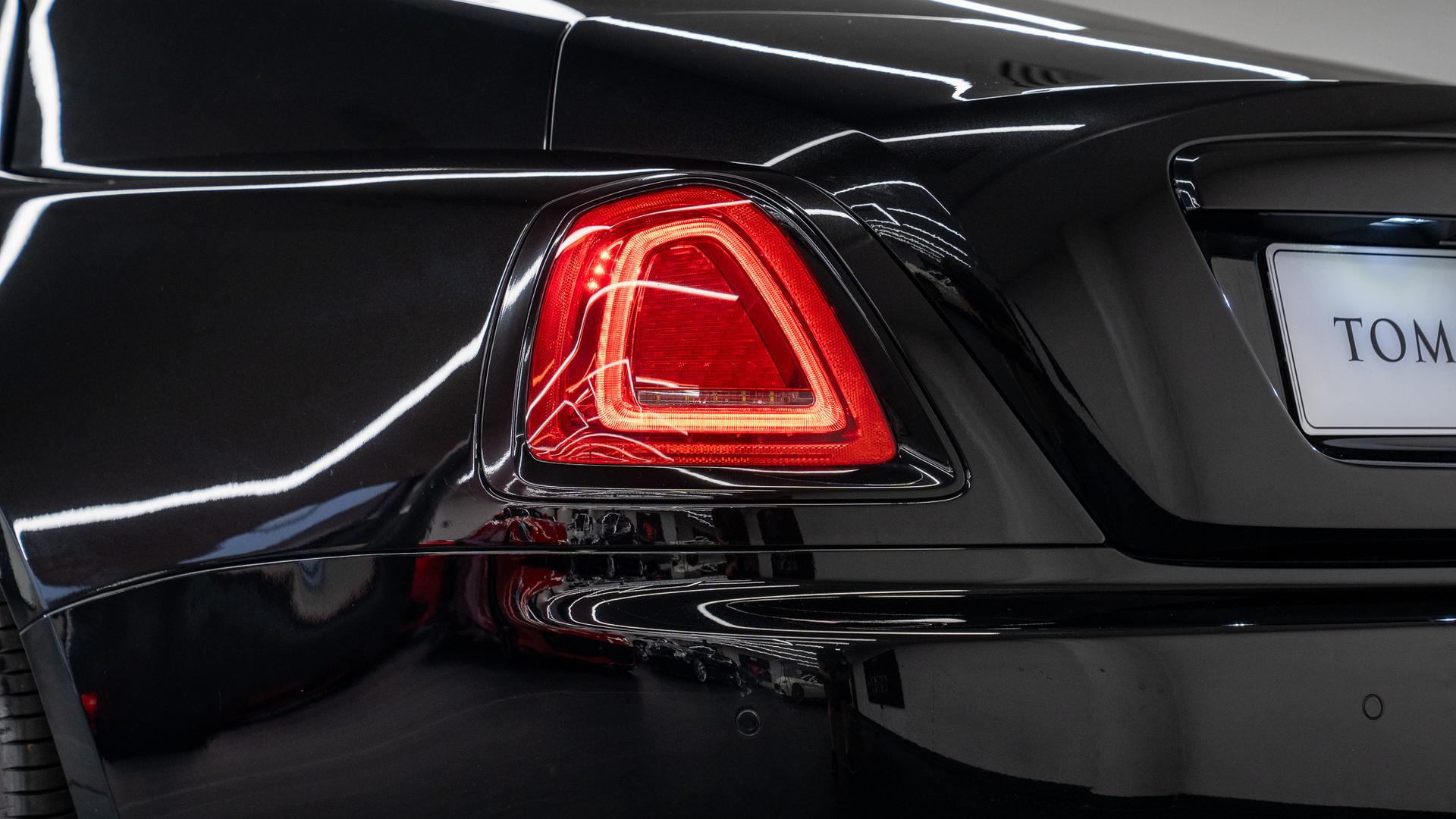 Rolls-Royce Wraith Photo 985a2e8f-234e-4961-9cf9-0122e0d45e4b.jpg