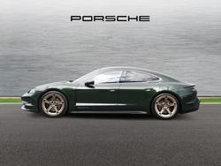 PORSCHE Taycan Photo 5