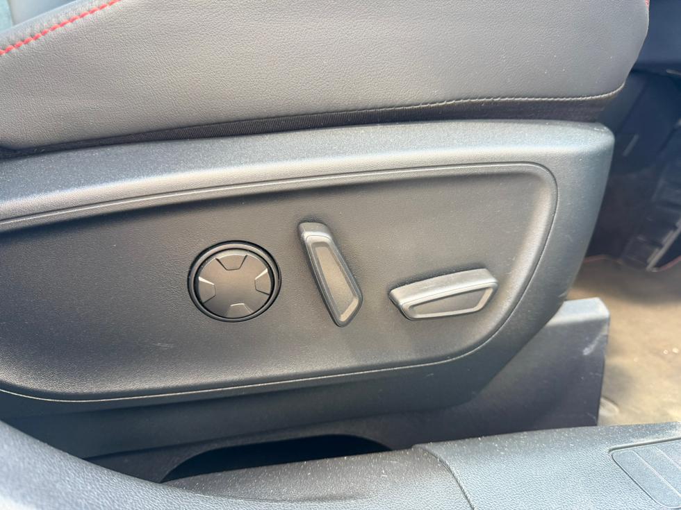 Ford Kuga Photo 988406b1-f2f9-4a7c-a234-4cca24d43c93.JPEG