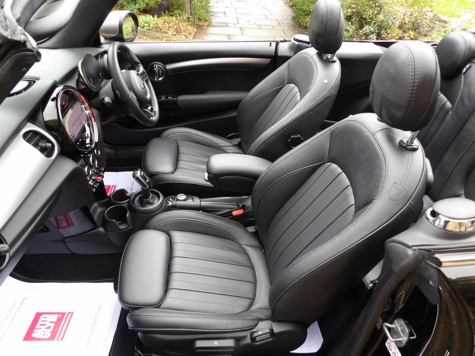 Used MINI Convertible LS21AZB 25