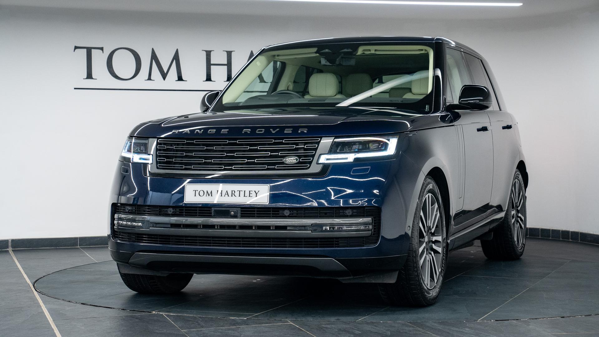 Land Rover Range Rover Photo 98b792eb-42e2-4a32-90d4-80d655a1009c.jpg