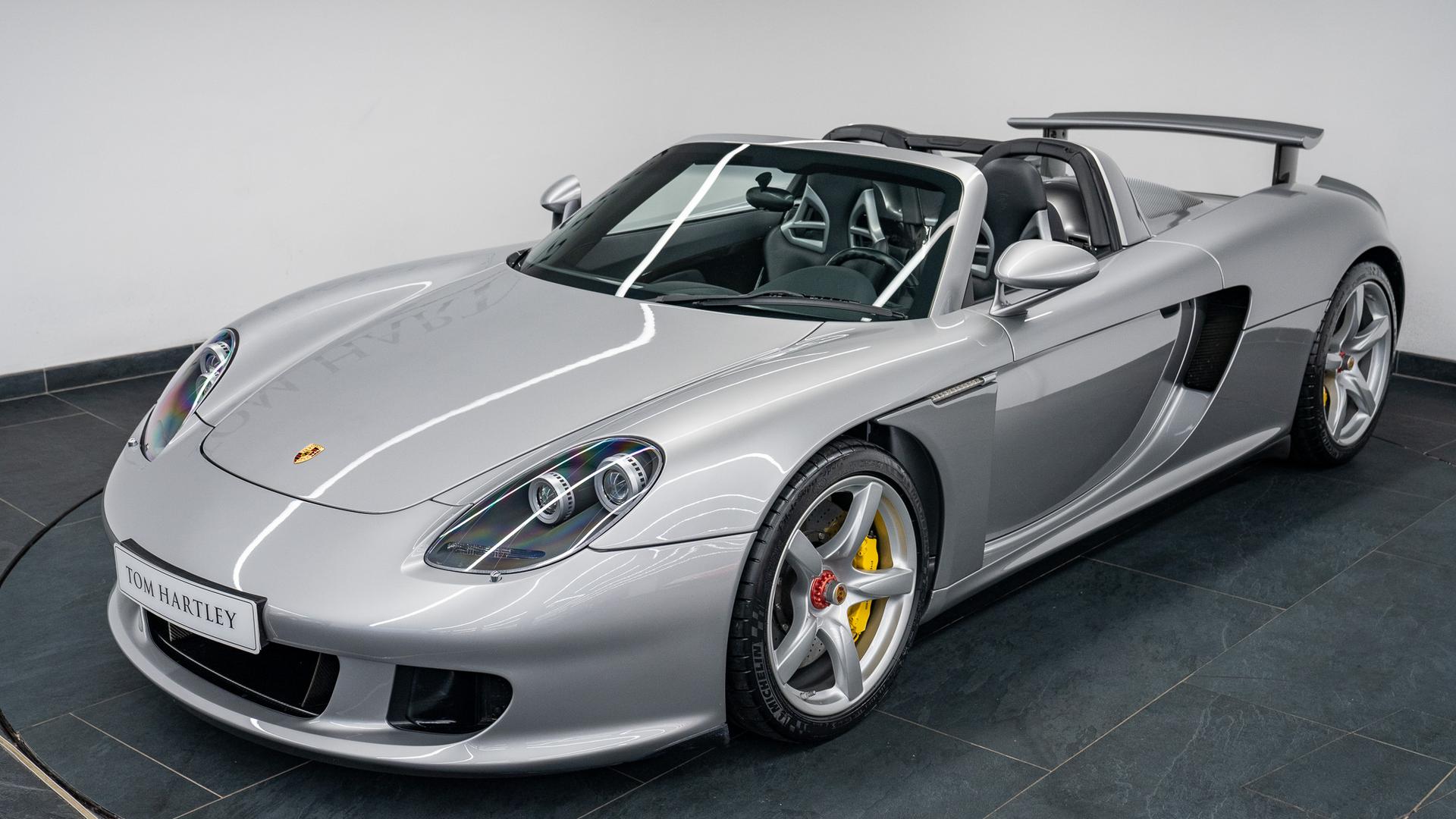 Porsche Carrera GT Photo 98cb50eb-3ab0-488e-af7b-777d16044d64.jpg