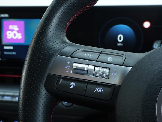 Hyundai KONA Photo 98d6828d-a0f3-455b-aa3b-9bb6638e5605.jpg
