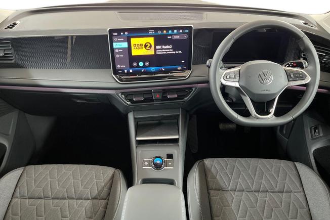 VOLKSWAGEN  Tiguan Photo 10