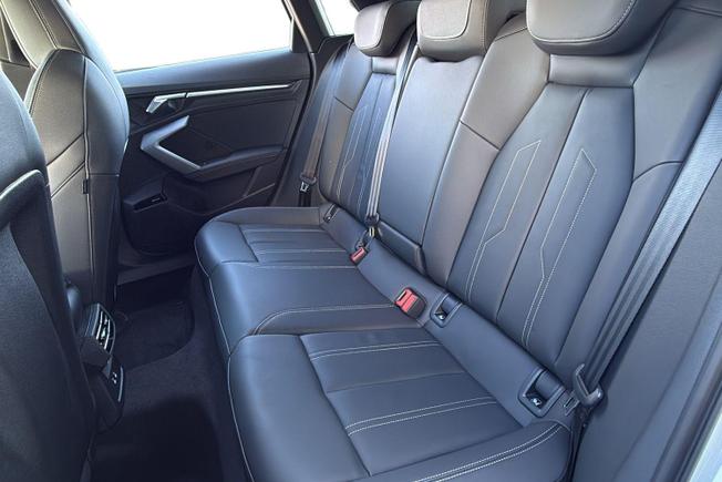 AUDI  Audi A3 Sportback Photo 9